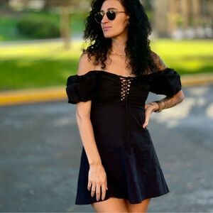 H&M the perfect little black dress!